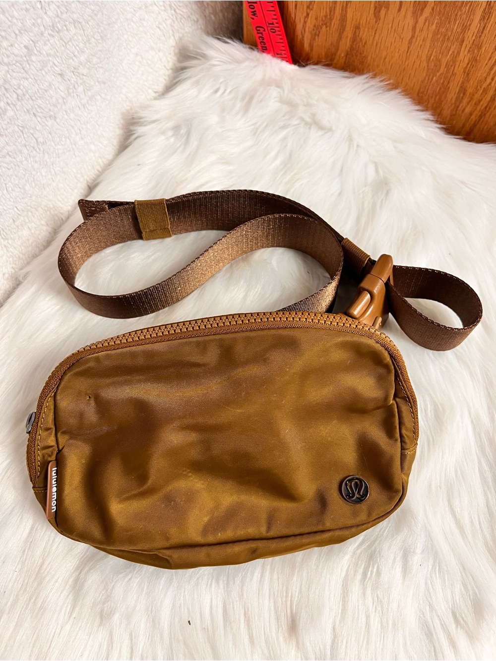 lululemon athletica Brown/Tan Men's Belt Bag